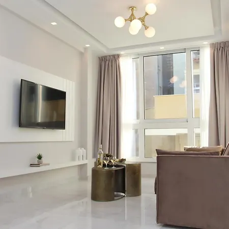 Metropolis Luxury Living * אתונה